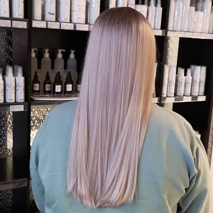 Ice blonde with root shadow Frisør: Malin @ Glam AS